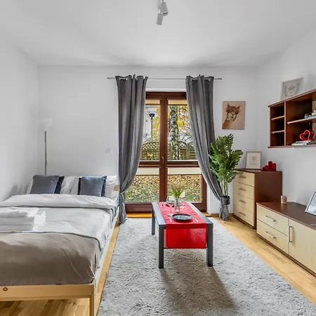 Olbrachta Garden By Bookinghost Apartment Warschau