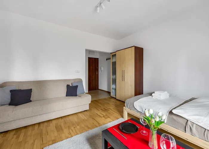 Olbrachta Garden By Bookinghost Warszawa